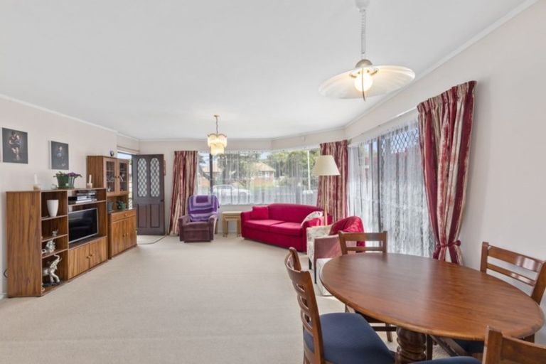 Photo of property in 17 Galway Street, Waterloo, Lower Hutt, 5011