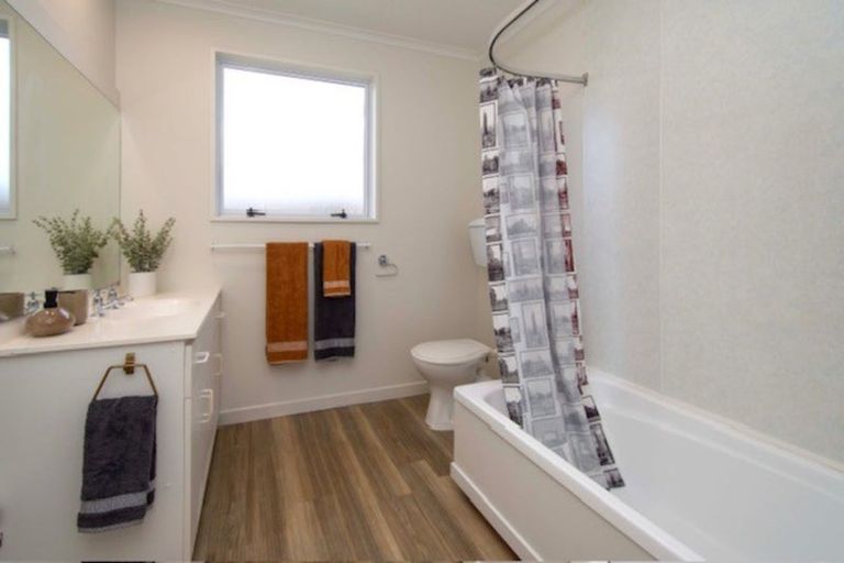 Photo of property in 73a Gardiners Road, Bishopdale, Christchurch, 8051