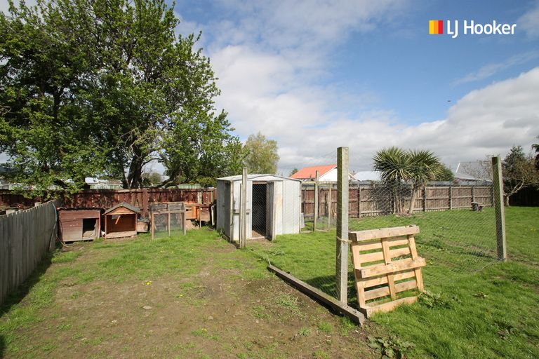 Photo of property in 60 Johnson Street, Milton, 9220