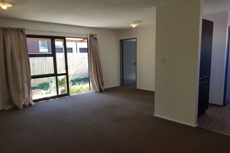 Photo of property in 2/21 Studholme Street, Somerfield, Christchurch, 8024