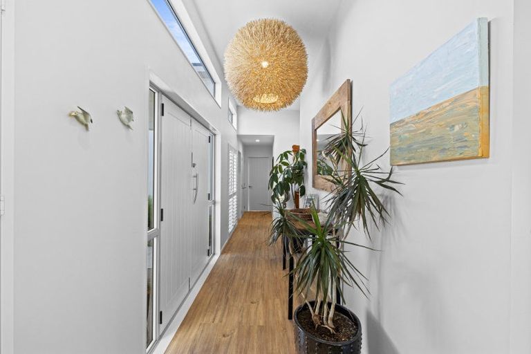 Photo of property in 12 Cotswolds Close, Otamatea, Whanganui, 4500