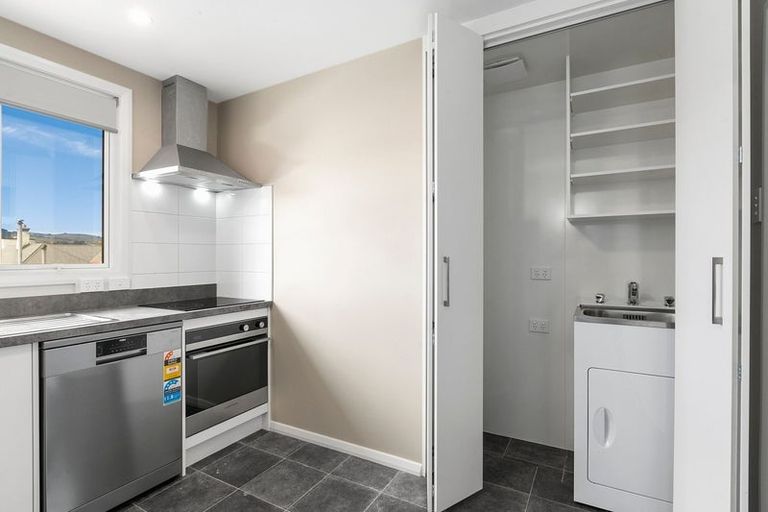 Photo of property in 3/13 Prince Albert Road, Saint Kilda, Dunedin, 9012