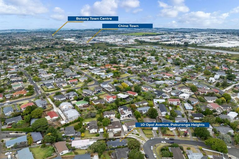 Photo of property in 10 Opal Avenue, Pakuranga, Auckland, 2010