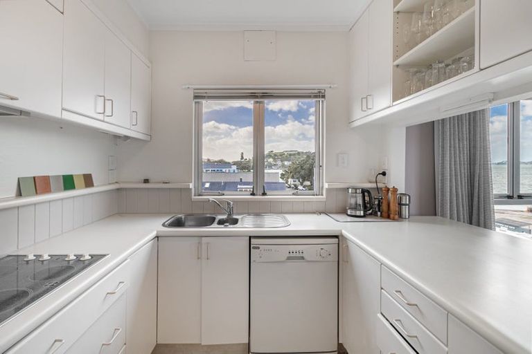 Photo of property in 4/18a King Edward Parade, Devonport, Auckland, 0624