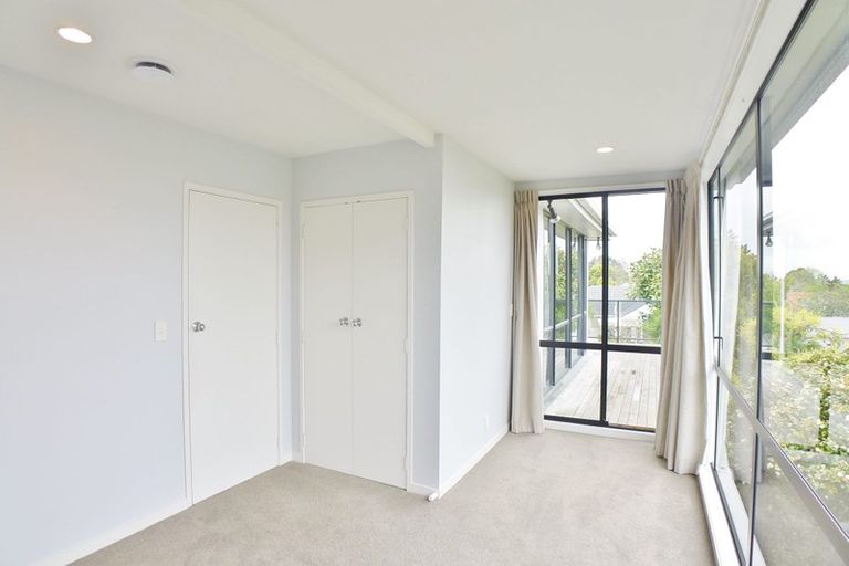 Photo of property in 101a Te Kawa Road, Greenlane, Auckland, 1061