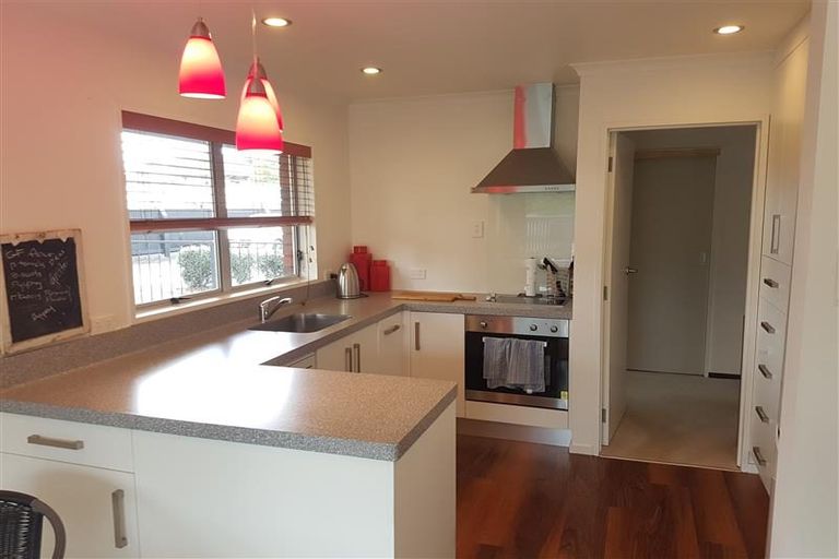 Photo of property in 336 College Street, West End, Palmerston North, 4410