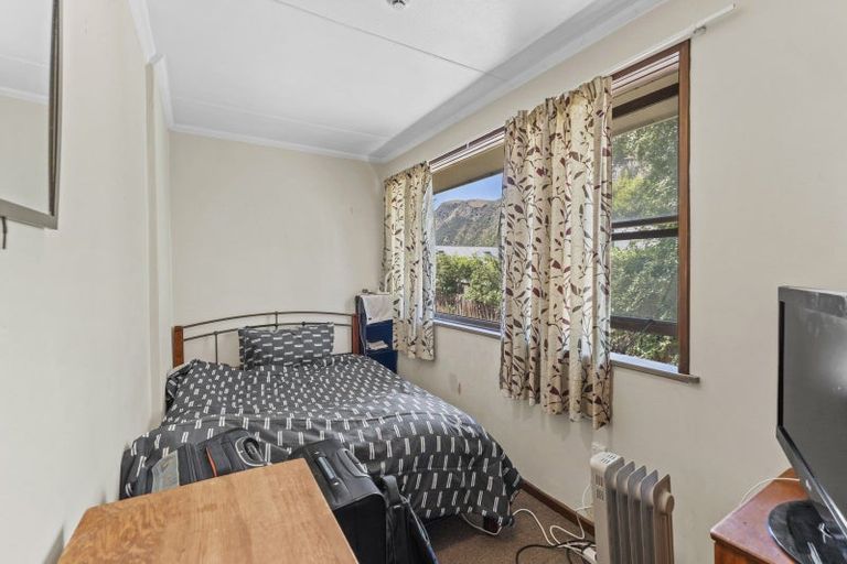 Photo of property in 22 Bowen Street, Queenstown, 9300