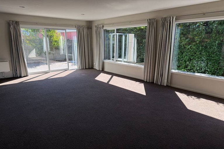 Photo of property in 2a Carvell Street, Blenheim, 7201