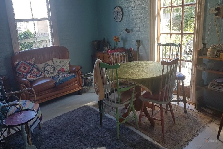 Photo of property in 14 Exeter Street, Waimate, 7924