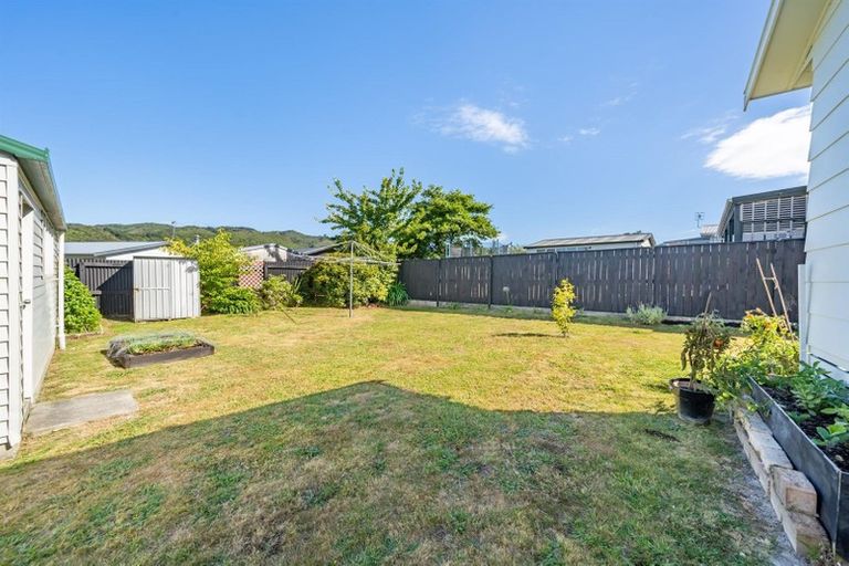 Photo of property in 31 Trelawney Road, Wainuiomata, Lower Hutt, 5014
