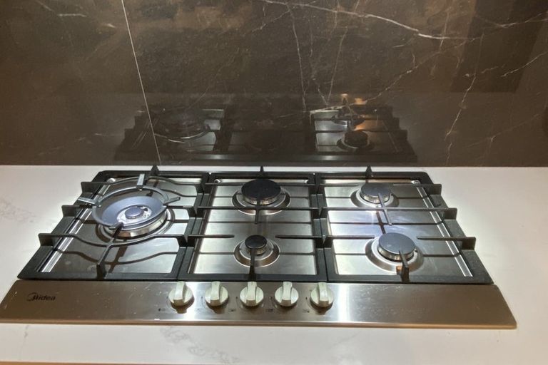 Photo of property in 17 James Elliot Way, Pokeno, 2402