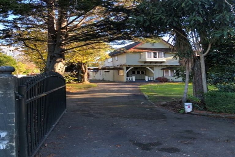 Photo of property in 156 Russell Street, Palmerston North, 4414