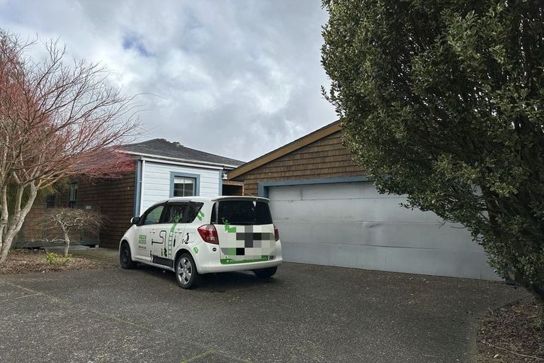 Photo of property in 500 Swanson Road, Ranui, Auckland, 0612