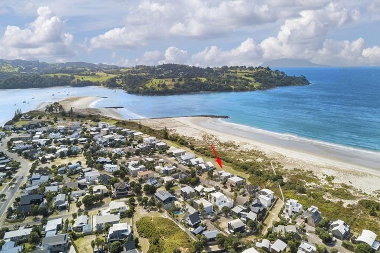 Photo of property in 10 Lagoon Way, Omaha, 0986