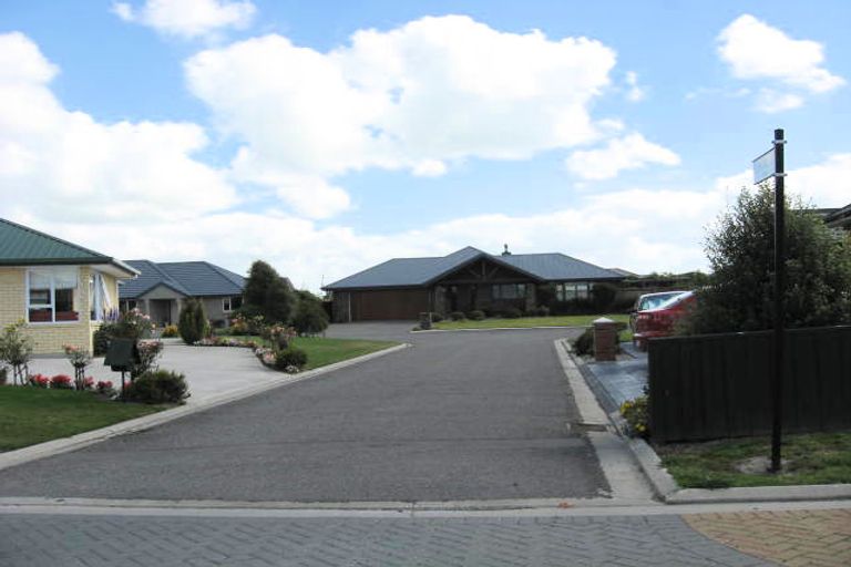 Photo of property in 1 Steam Mill Lane, Prebbleton, 7604