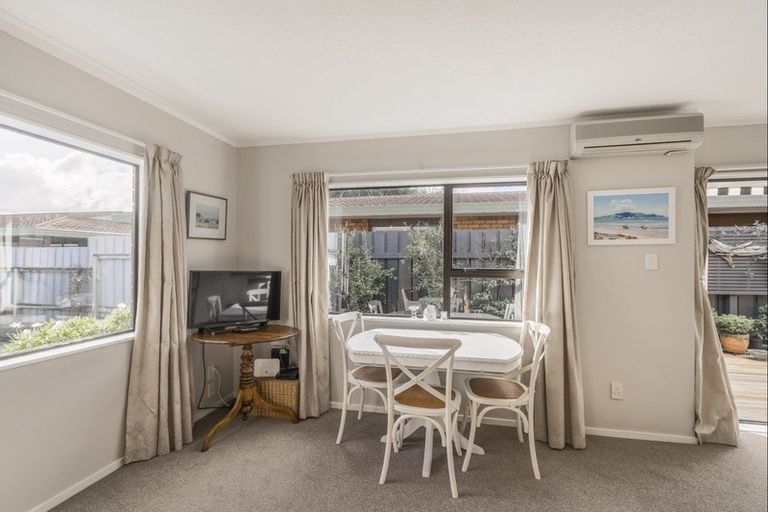 Photo of property in 57b Seaview Road, Paraparaumu Beach, Paraparaumu, 5032