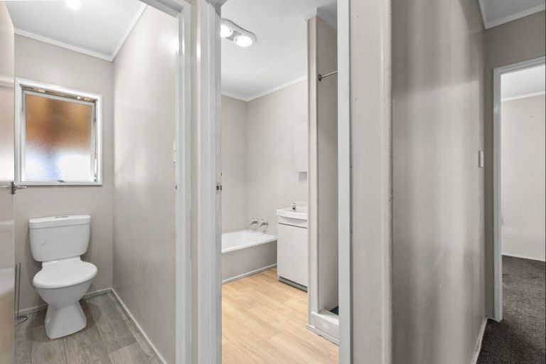 Photo of property in 29 Rochfort Street, Otane, 4202