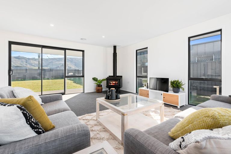 Photo of property in 12 Eldorado Place, Cromwell, 9310