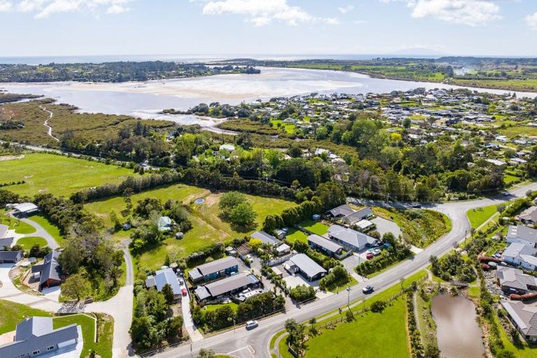 Photo of property in 26c Old Waipu Road, Mangawhai, 0505