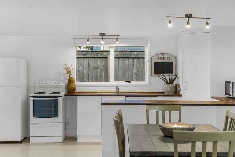 Photo of property in 95 Pukehina Parade, Pukehina, Te Puke, 3189