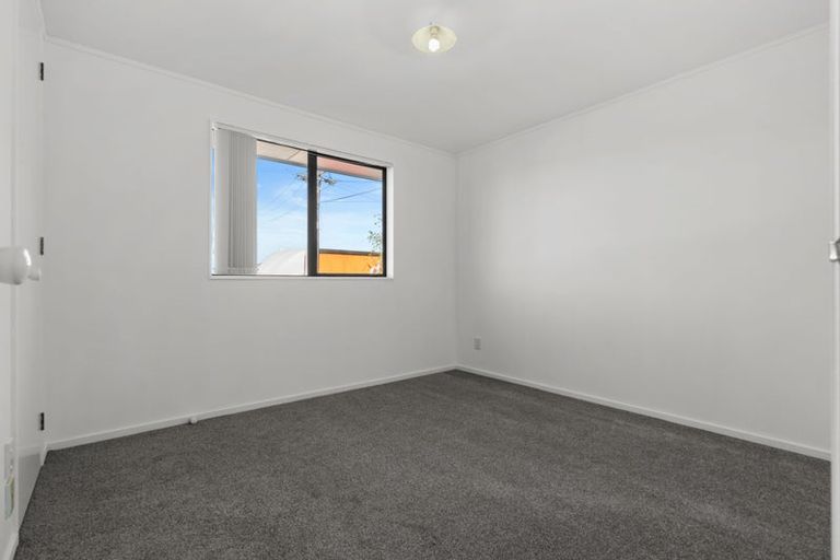 Photo of property in 1/33 Plunket Avenue, Papatoetoe, Auckland, 2104