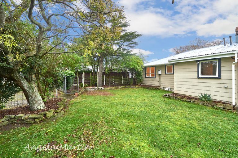 Photo of property in 24 Saturn Crescent, Milson, Palmerston North, 4414