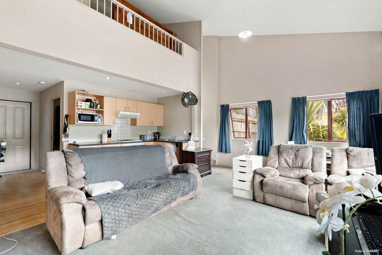 Photo of property in 70 Malaspina Place, Papatoetoe, Auckland, 2025