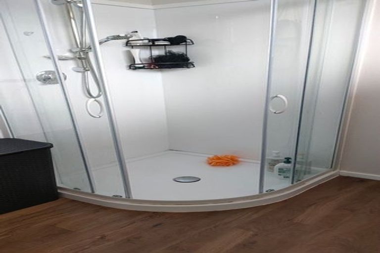 Photo of property in 5a Ebdentown Street, Ebdentown, Upper Hutt, 5018