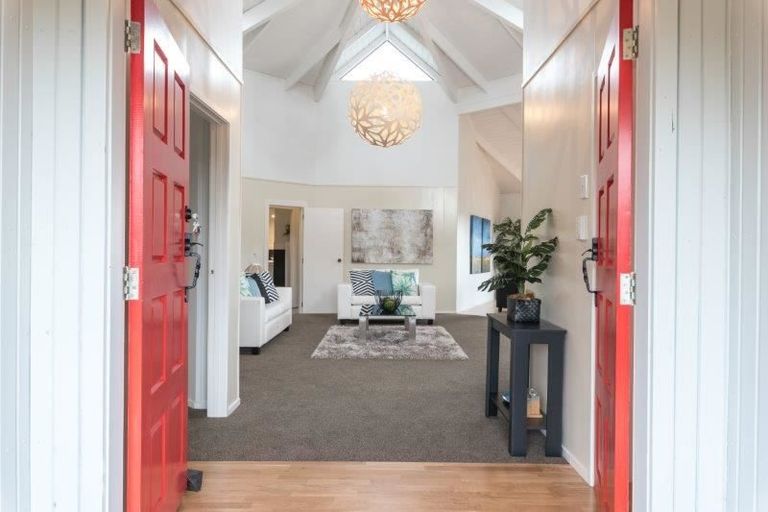 Photo of property in 45 Brick Bay Drive, Sandspit, Warkworth, 0982