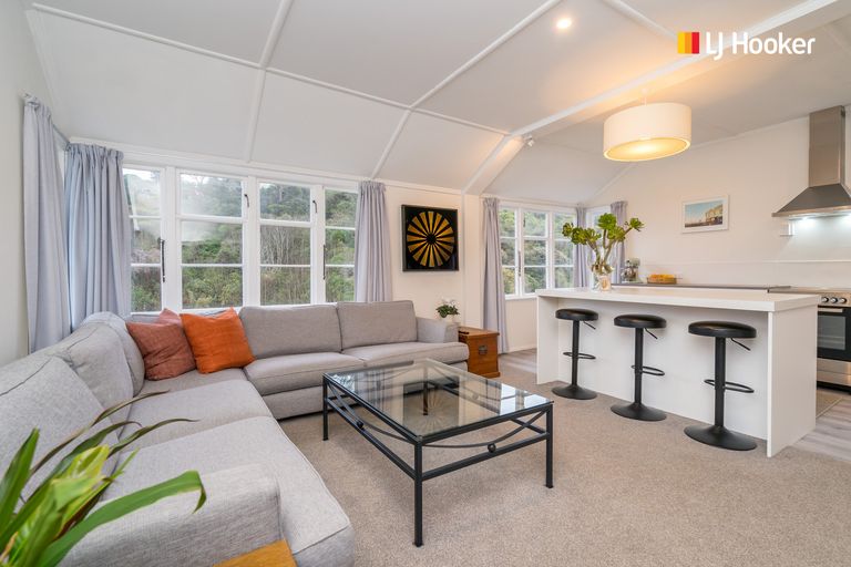 Photo of property in 88 Somerville Street, Andersons Bay, Dunedin, 9013