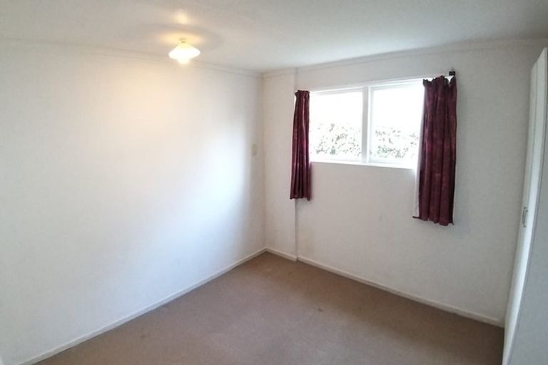 Photo of property in 2/6 Sydney Street, Hauraki, Auckland, 0622