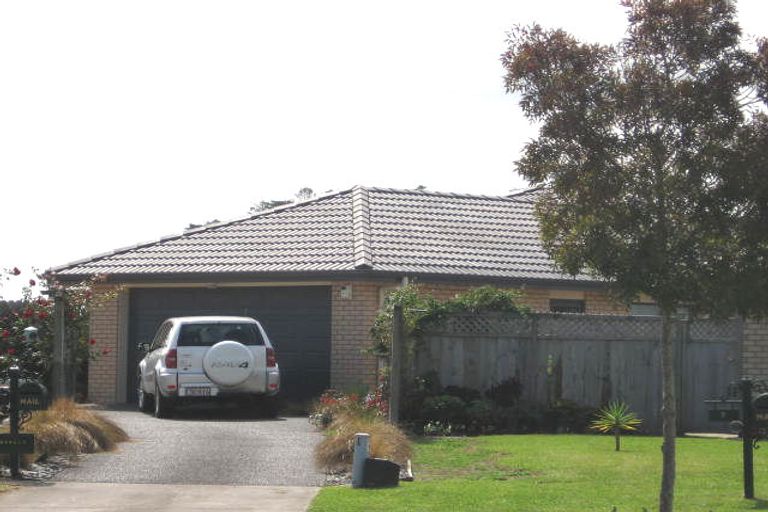 Photo of property in 9 Checkerberry Court, Henderson, Auckland, 0612