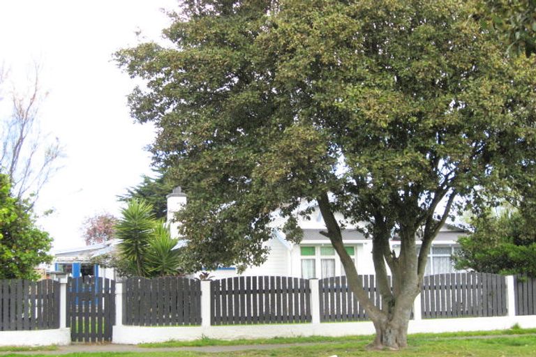 Photo of property in 39 Swiss Avenue, Gonville, Whanganui, 4501