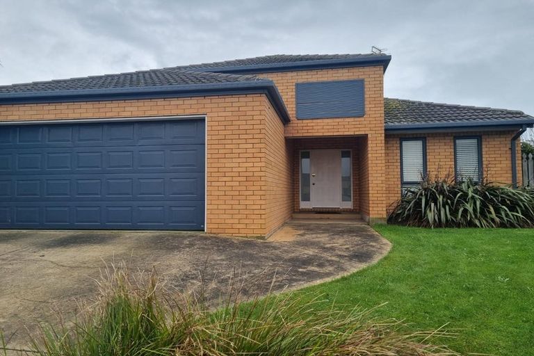 Photo of property in 59 Orlando Crescent, Waimairi Beach, Christchurch, 8083