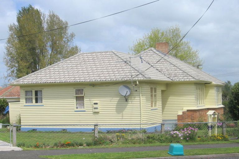 Photo of property in 54 Coronation Road, Morrinsville, 3300