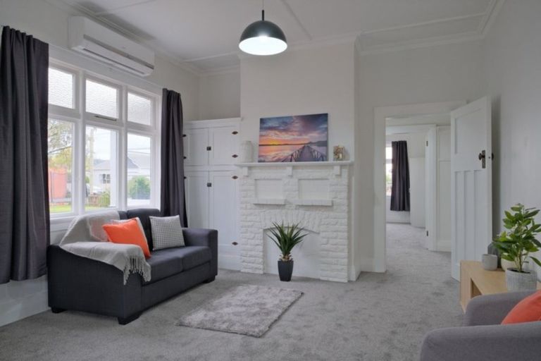 Photo of property in 124 Fitzroy Street, Forbury, Dunedin, 9012