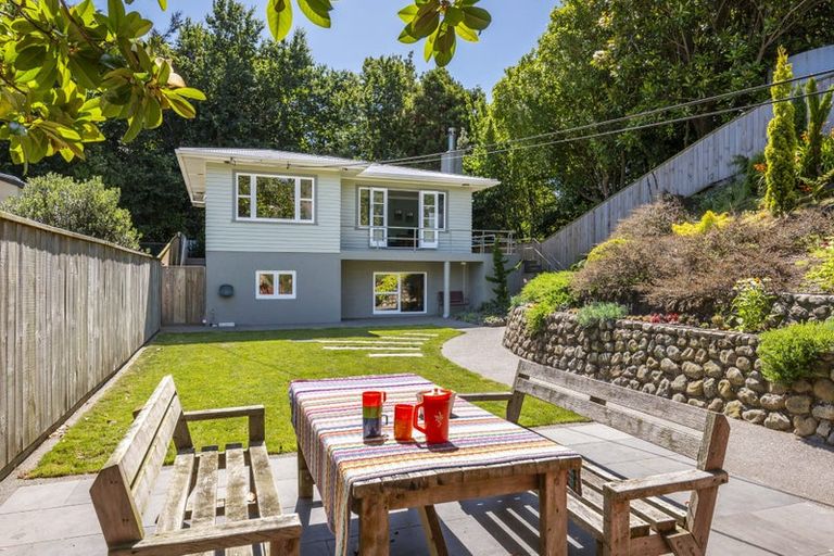 Photo of property in 25 Glen Road, Raumati South, Paraparaumu, 5032