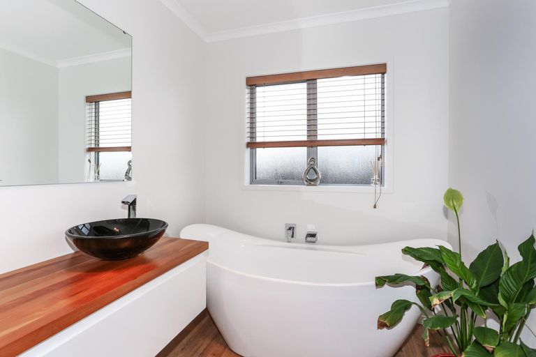 Photo of property in 7 Balmore Crescent, Pokeno, 2402