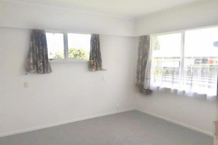 Photo of property in 3/32 Hayward Road, Papatoetoe, Auckland, 2025