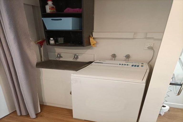 Photo of property in 7a Chestnut Grove, Maungaraki, Lower Hutt, 5010