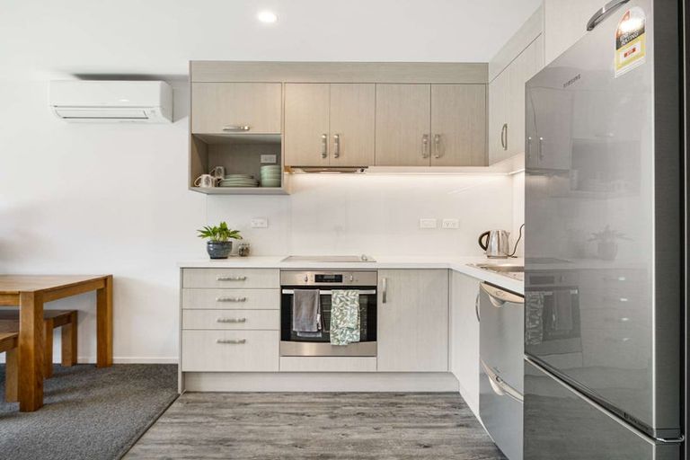 Photo of property in 80a Shakespeare Road, Waltham, Christchurch, 8023