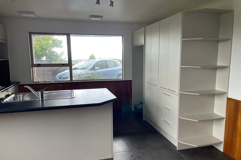 Photo of property in 10 Kilsyth Street, Karori, Wellington, 6012