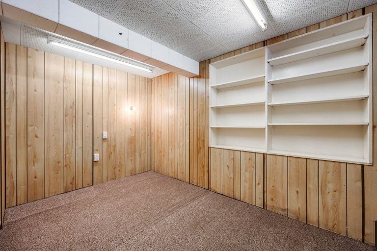 Photo of property in 41 Bradbury Road, Botany Downs, Auckland, 2010