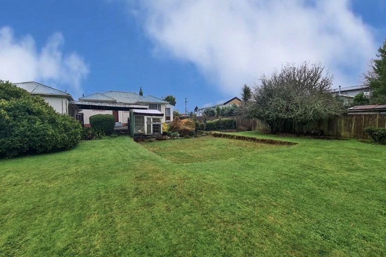 Photo of property in 150 Miranda Street, Stratford, 4332