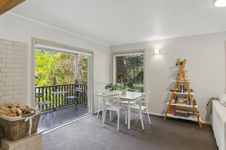 Photo of property in 98 Leinster Avenue, Raumati South, Paraparaumu, 5032