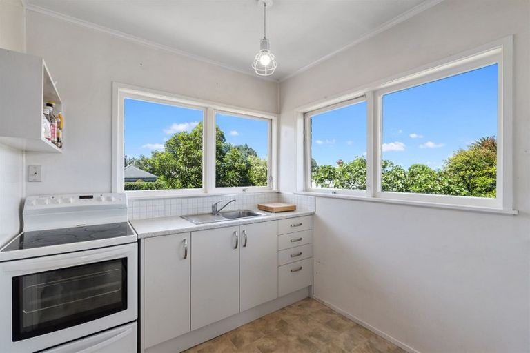 Photo of property in 2/175 Victoria Road, Devonport, Auckland, 0624