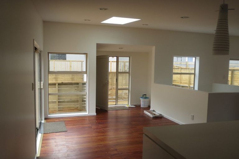 Photo of property in 34 Farnham Street, Mornington, Wellington, 6021