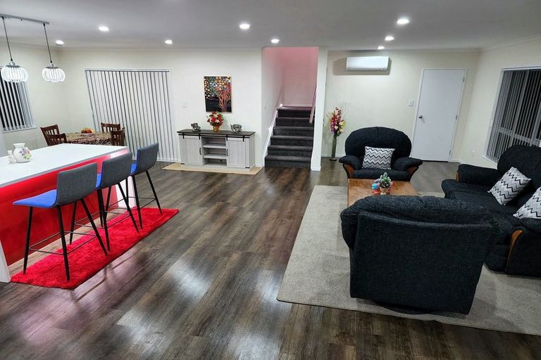 Photo of property in 169a Russell Road, Manurewa, Auckland, 2102