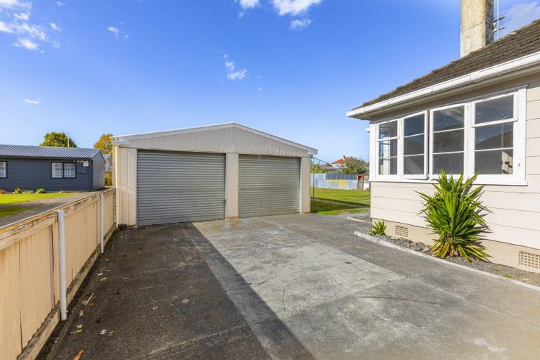 Photo of property in 50 Barker Road, Marewa, Napier, 4110