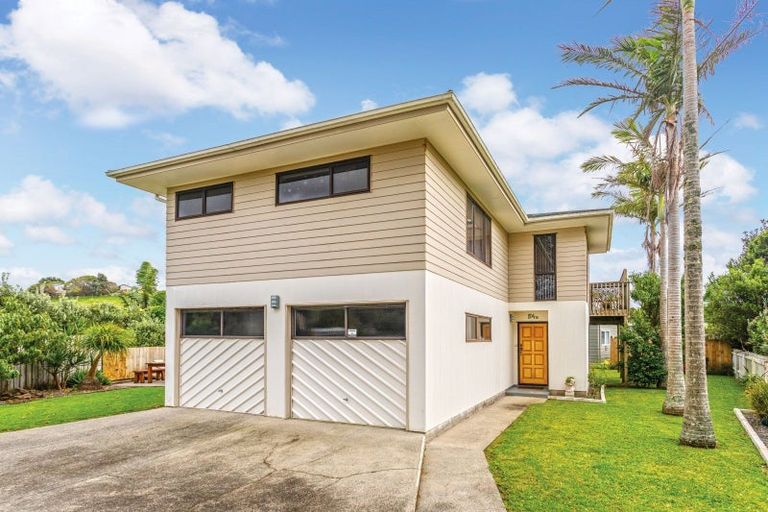 Photo of property in 54b Kon Tiki Road, Whiritoa, Whangamata, 3691